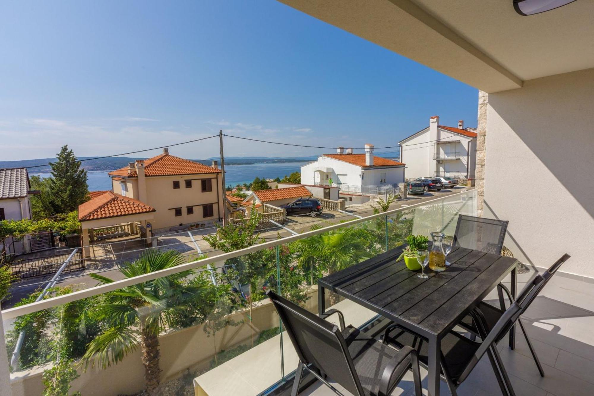 Dita A Crikvenica Bagian luar foto